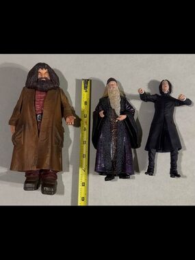 Wizard, Giant and Dark Figure Playset - Brown, Purple, Black